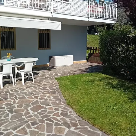 Heliopolis' Mit Dachterrasse By Interhome Manerba del Garda